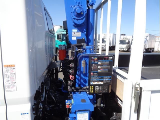 MITSUBISHI CANTER 2025 Image 31