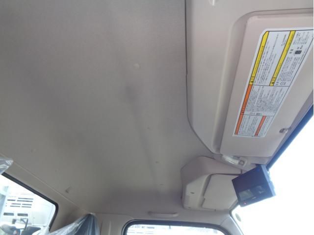 MITSUBISHI CANTER 2025 Image 31