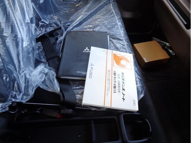 MITSUBISHI CANTER 2025 Image 31