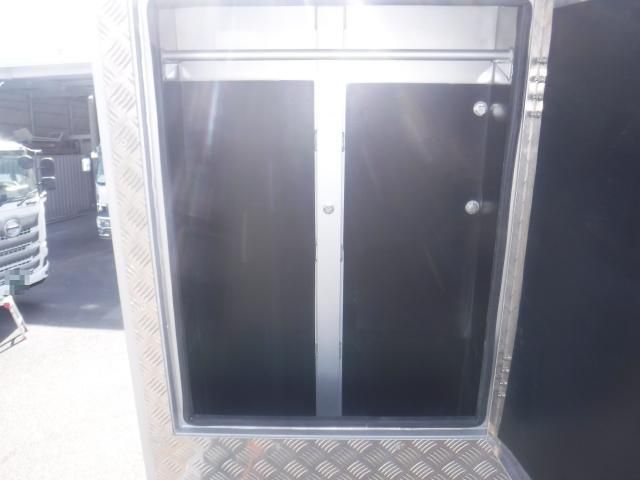 HINO PROFIA 2025 Image 31