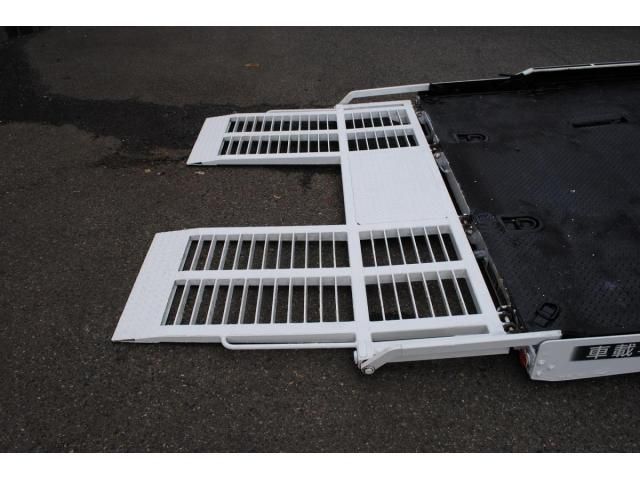 MITSUBISHI CANTER 2020 Image 31