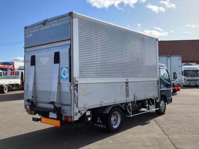 MITSUBISHI CANTER 2010 Image 31