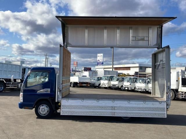 MITSUBISHI CANTER 2010 Image 31