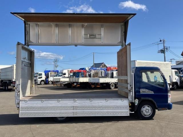 MITSUBISHI CANTER 2010 Image 31