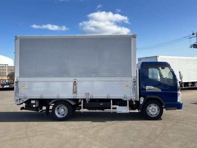 MITSUBISHI CANTER 2010 Image 31