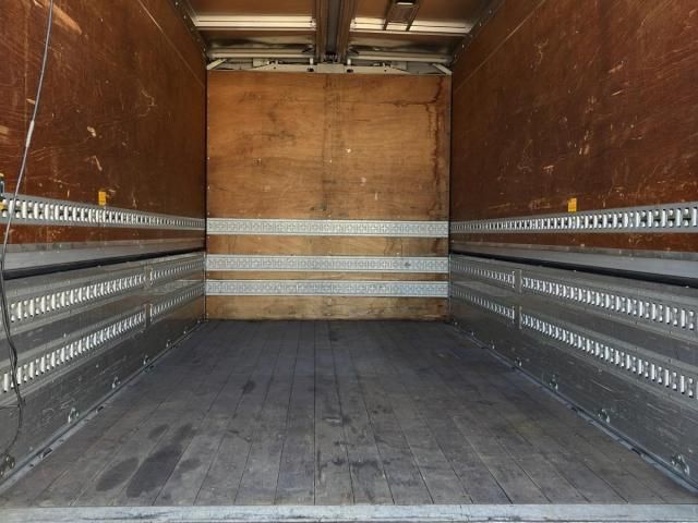 MITSUBISHI CANTER 2010 Image 31