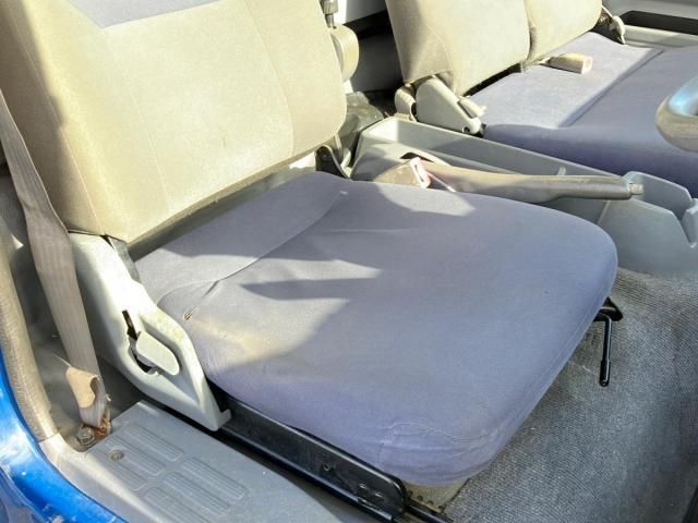 MITSUBISHI CANTER 2010 Image 31