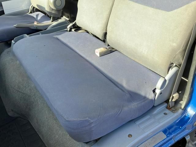 MITSUBISHI CANTER 2010 Image 31