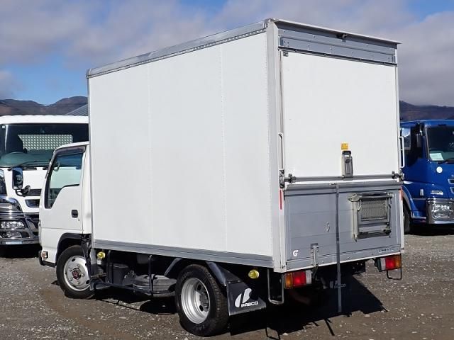 ISUZU ELF 2015 Image 31