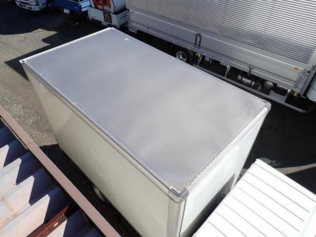 ISUZU ELF 2015 Image 31