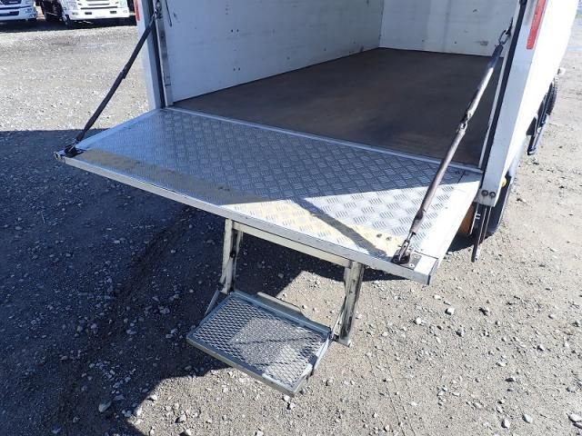 ISUZU ELF 2015 Image 31