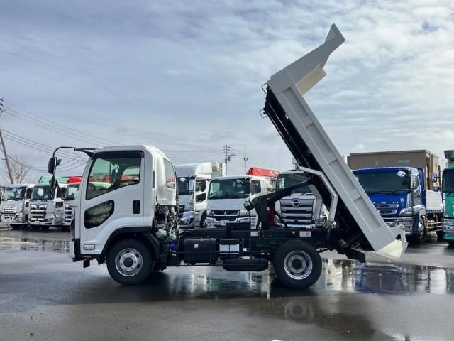 ISUZU FORWARD 2024 Image 31