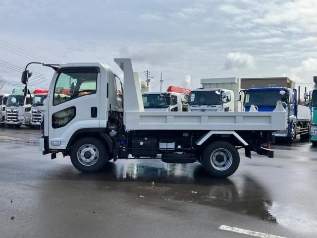 ISUZU FORWARD 2024 Image 31