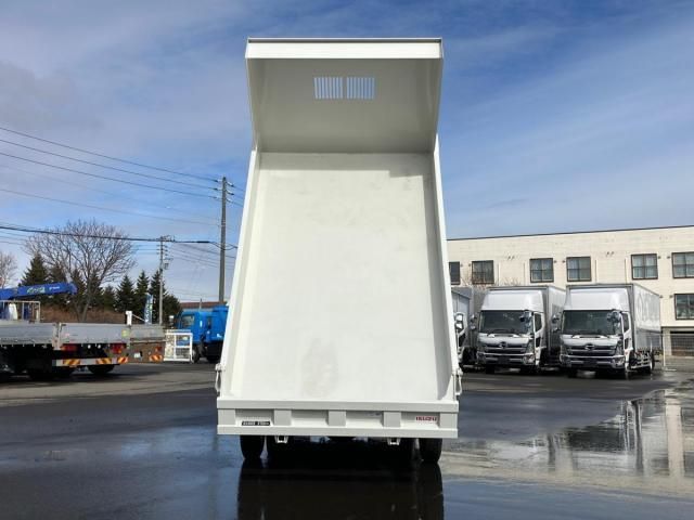 ISUZU FORWARD 2024 Image 31