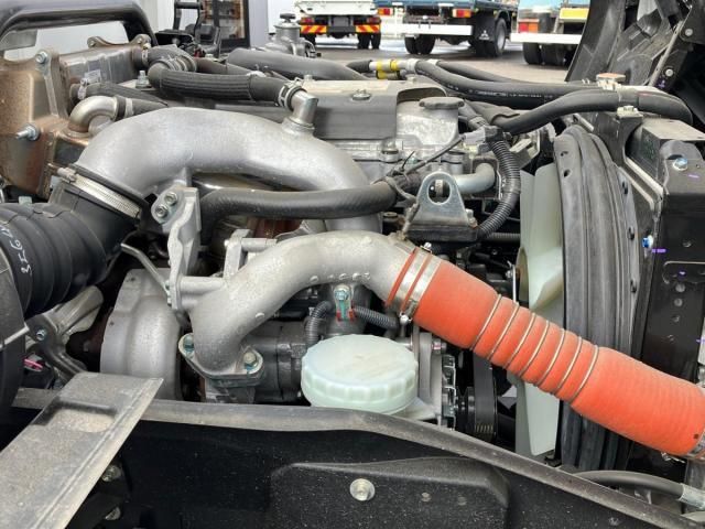 ISUZU FORWARD 2024 Image 31