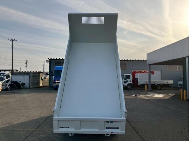 MITSUBISHI CANTER 2025 Image 31