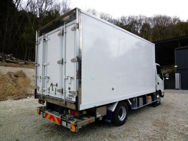 HINO DUTRO 2018 Image 31