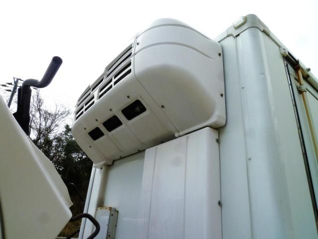 HINO DUTRO 2018 Image 31