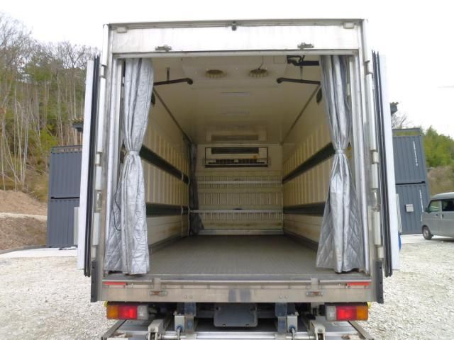 HINO DUTRO 2018 Image 31