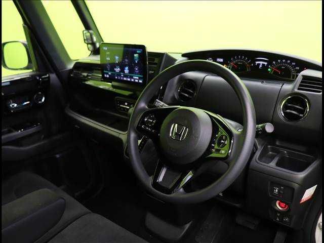 HONDA N BOX CUSTOM 2023 Image 31