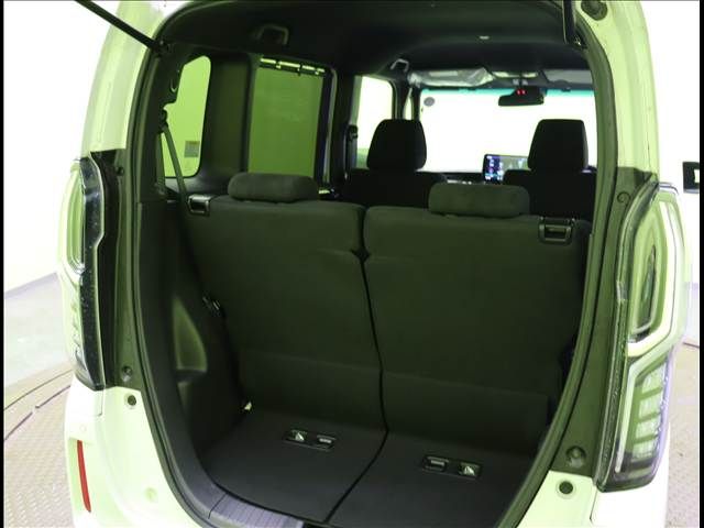 HONDA N BOX CUSTOM 2023 Image 31