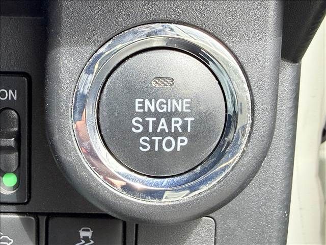 TOYOTA ROOMY 2017 Image 31