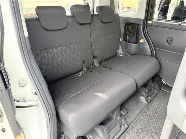 TOYOTA ROOMY 2017 Image 31