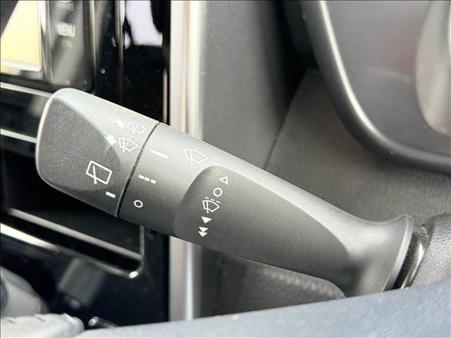 TOYOTA ROOMY 2017 Image 31