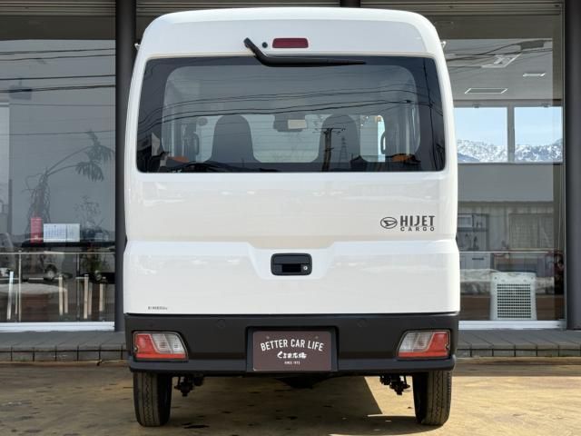 DAIHATSU HIJET CARGO 4WD 2023 Image 31