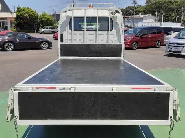 ISUZU ELF 2017 Image 31