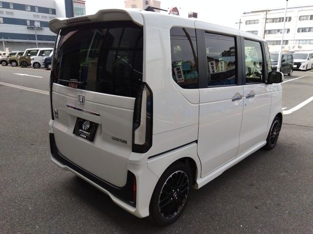 HONDA N BOX 2023 Image 31