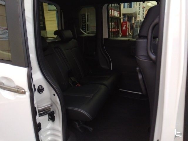 HONDA N BOX 2023 Image 31