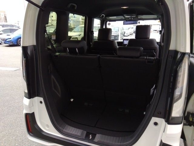 HONDA N BOX 2023 Image 31