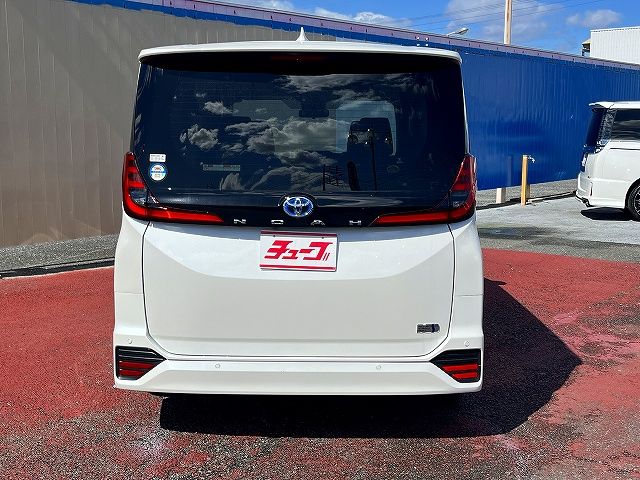 TOYOTA NOAH HYBRID 2024 Image 31