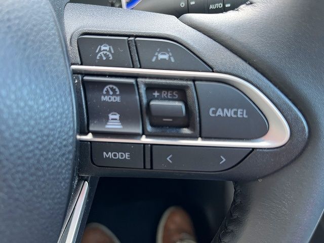 TOYOTA NOAH HYBRID 2024 Image 31