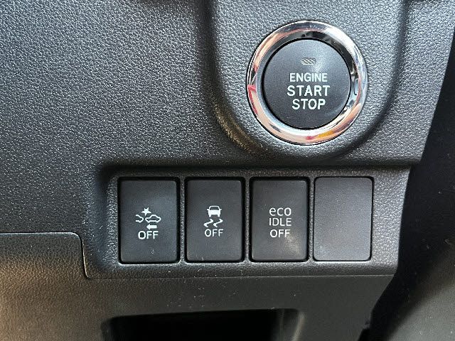 DAIHATSU MOVE CUSTOM 2015 Image 31