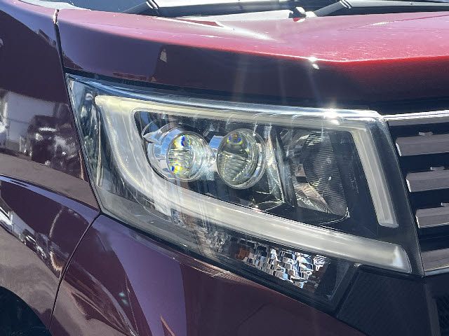 DAIHATSU MOVE CUSTOM 2015 Image 31