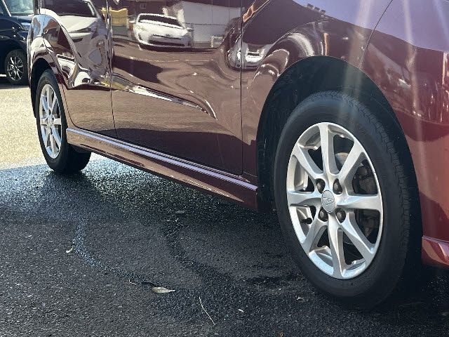 DAIHATSU MOVE CUSTOM 2015 Image 31