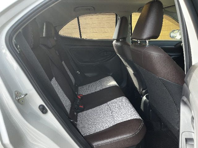 TOYOTA YARIS CROSS HYBRID 2022 Image 31