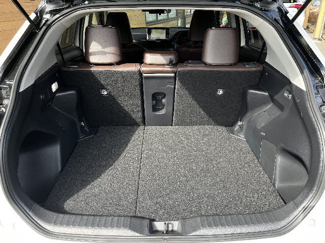 TOYOTA YARIS CROSS HYBRID 2022 Image 31