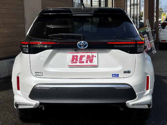 TOYOTA YARIS CROSS HYBRID 2022 Image 31