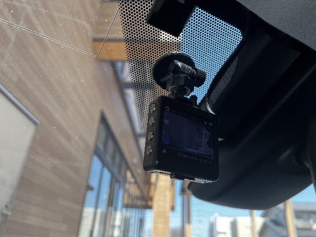 TOYOTA PRIUS 2016 Image 31