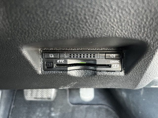 TOYOTA PRIUS 2016 Image 31