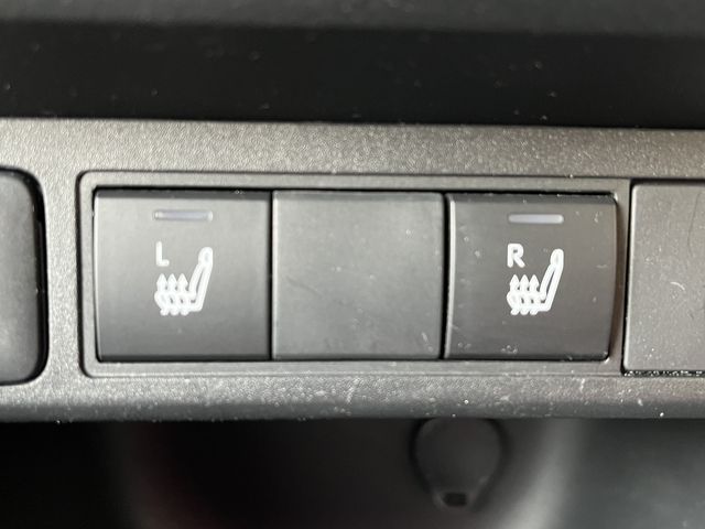 TOYOTA YARIS CROSS HYBRID 2024 Image 31