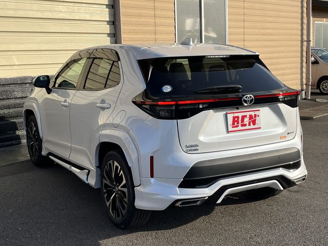 TOYOTA YARIS CROSS HYBRID 2024 Image 31