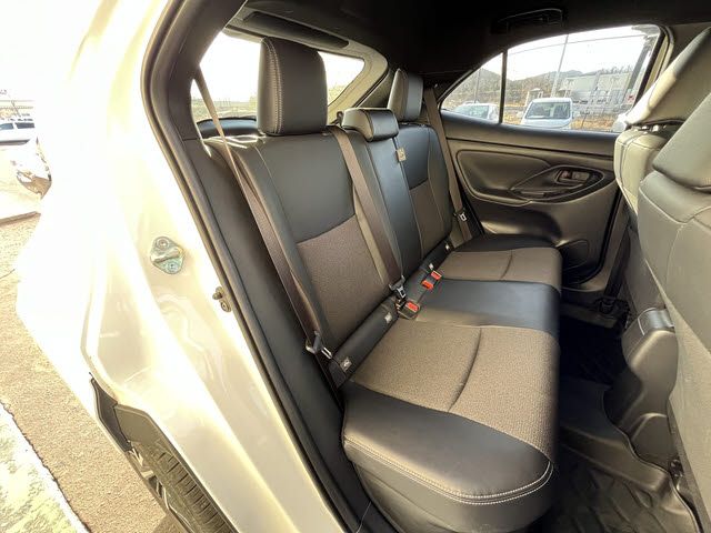 TOYOTA YARIS CROSS HYBRID 2024 Image 31