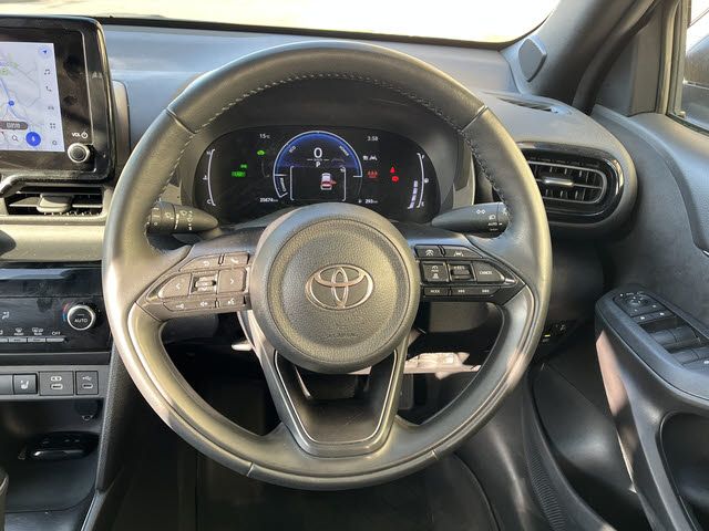 TOYOTA YARIS CROSS HYBRID 2024 Image 31