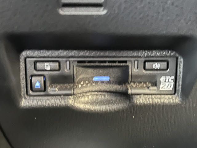 TOYOTA NOAH HYBRID 2024 Image 31