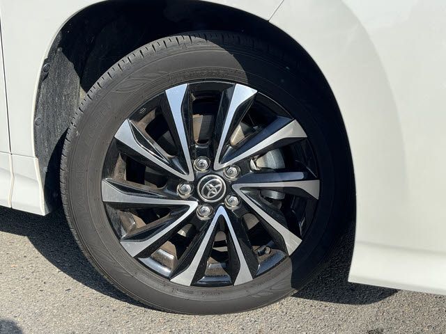 TOYOTA NOAH HYBRID 2024 Image 31