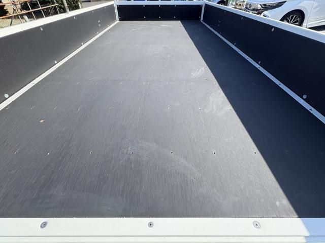 MITSUBISHI CANTER 2025 Image 31